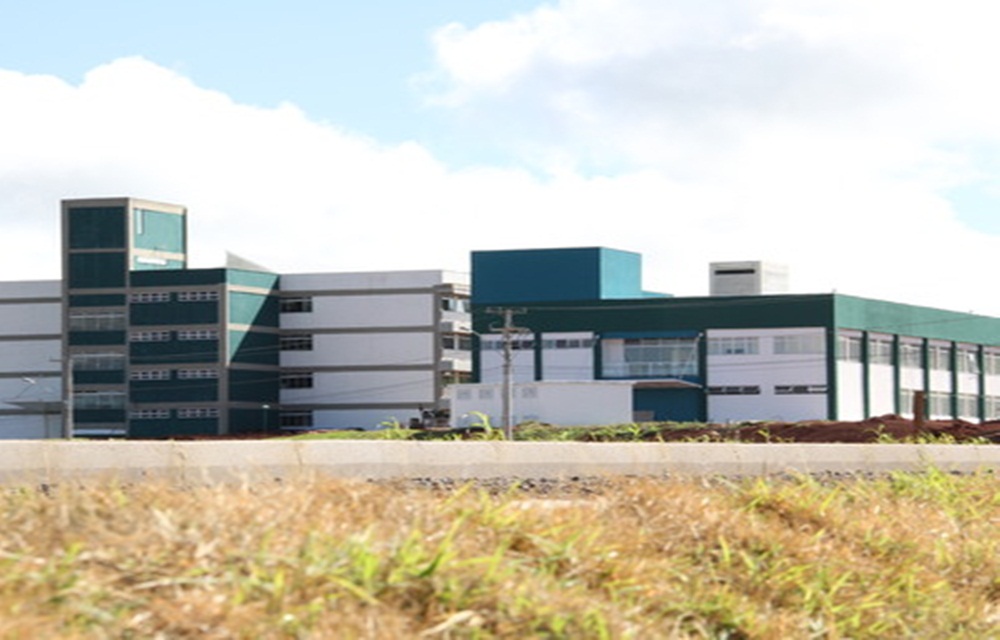 Ir para  <p>Os servidores t&eacute;cnico-administrativos (TAEs) da Universidade Federal da Fronteira Sul &ndash; Campus Erechim est&atilde;o em greve desde o dia 24 de outubro, aderindo ao movimento nacional em defesa de direitos como...